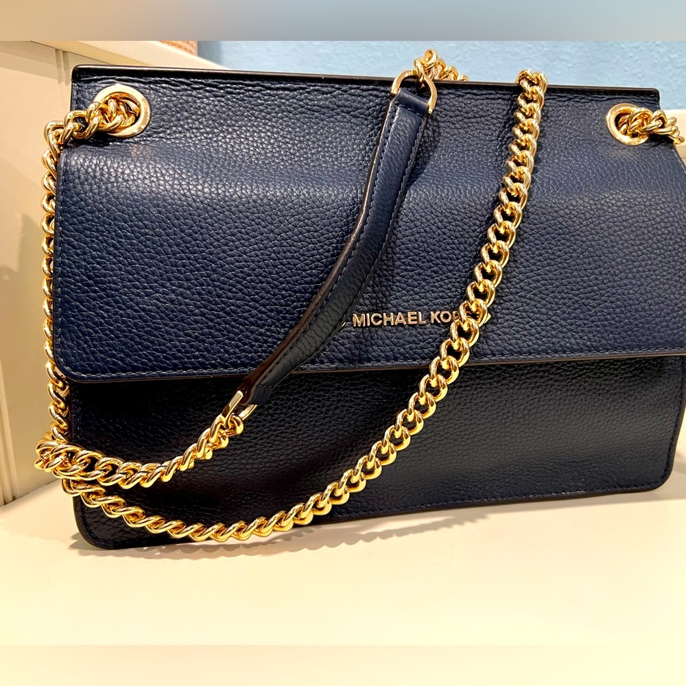 Authentic Michael Kors KathY purse 💙NEW WITH TAGS💙